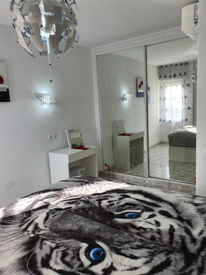 Iris Del Mar Apartman Benalmádena Kültér fotó